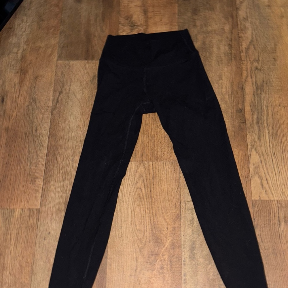 Black leggings